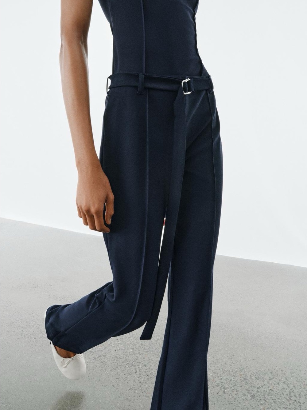 Zara Navy Blue Stretch Crepe Belted Flared Trousers - Small NWT - Picture 2 of 8